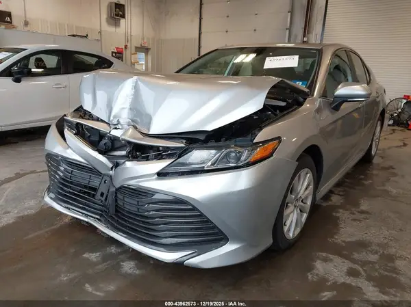 4T1L11AK6LU866732 2020 TOYOTA CAMRY - Image 2