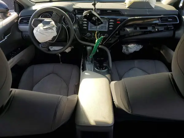 4T1L11AK6LU975370 2020 TOYOTA CAMRY - Image 8