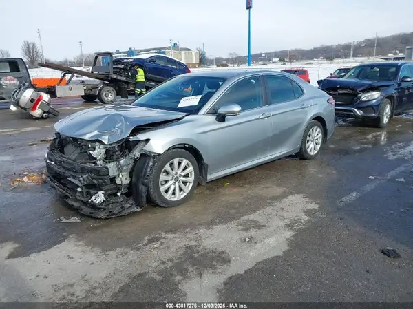 4T1L11AK7LU394329 2020 TOYOTA CAMRY - Image 2