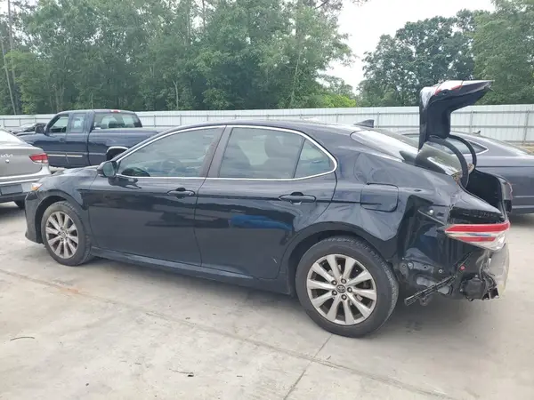 4T1L11AK7LU889629 2020 TOYOTA CAMRY - Image 2