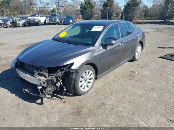 4T1L11AK7LU894961 2020 TOYOTA CAMRY - Image 2