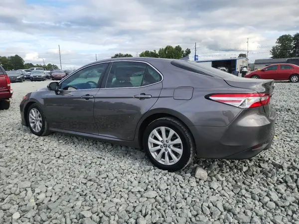4T1L11AK7LU972977 2020 TOYOTA CAMRY - Image 2