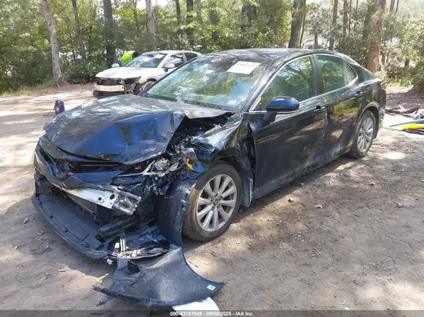 4T1L11AK8LU321518 2020 TOYOTA CAMRY - Image 2