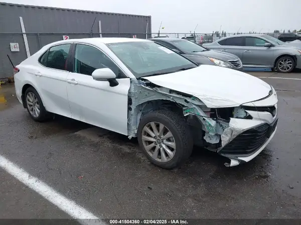 4T1L11AK8LU383209 2020 TOYOTA CAMRY - Image 1