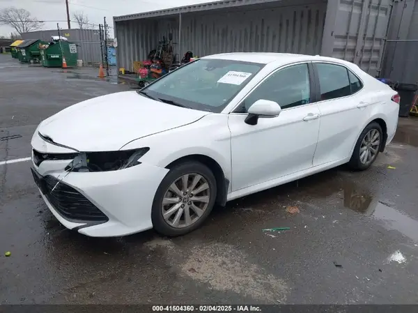 4T1L11AK8LU383209 2020 TOYOTA CAMRY - Image 2