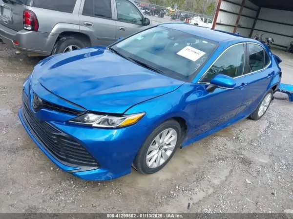 4T1L11AK8LU394324 2020 TOYOTA CAMRY - Image 2