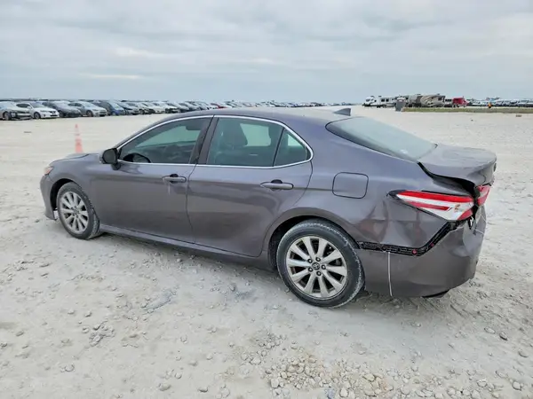 4T1L11AK8LU943164 2020 TOYOTA CAMRY - Image 2