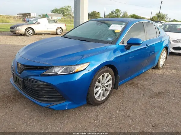 4T1L11AK9LU384143 2020 TOYOTA CAMRY - Image 2