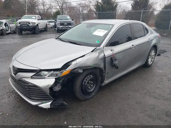 4T1L11AK9LU888885 2020 TOYOTA CAMRY - Image 2