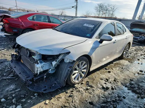 4T1L11AKXLU859170 2020 TOYOTA CAMRY - Image 1