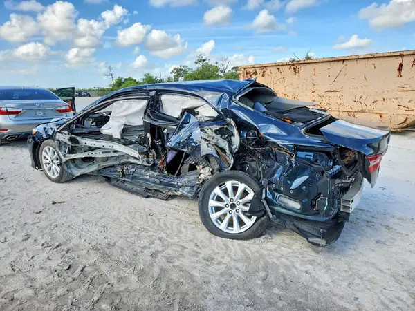 4T1L11AKXLU906925 2020 TOYOTA CAMRY - Image 2