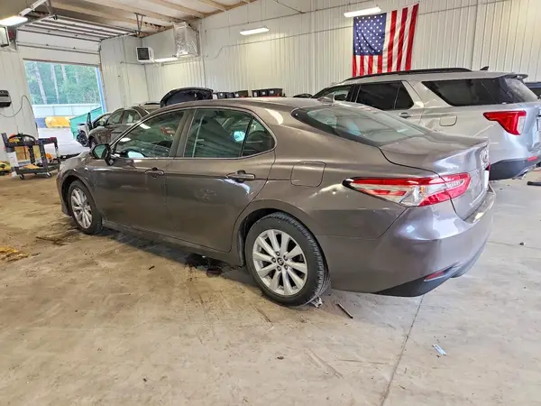 4T1L11AKXLU909615 2020 TOYOTA CAMRY - Image 2