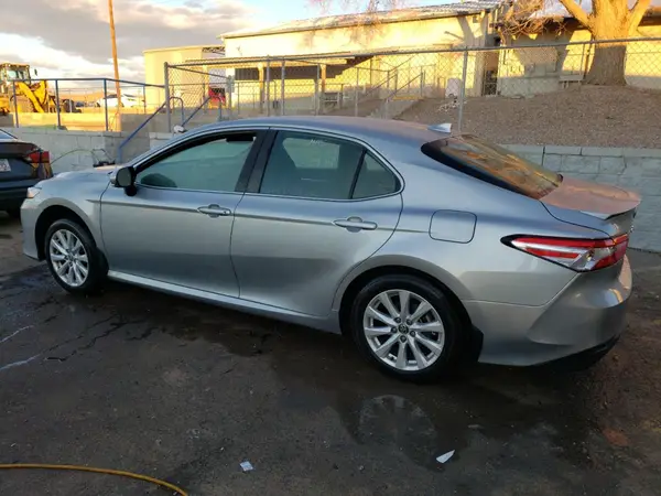 4T1L11BK2LU013632 2020 TOYOTA CAMRY - Image 2