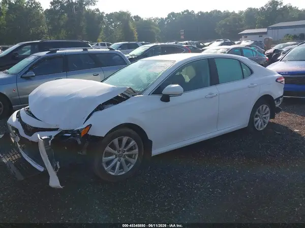 4T1L11BK3LU016135 2020 TOYOTA CAMRY - Image 2