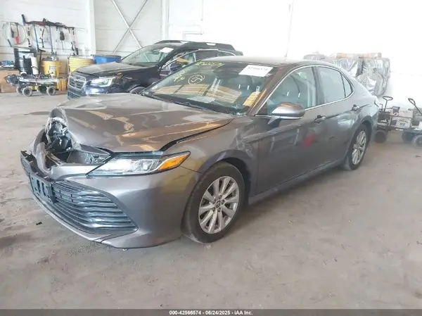 4T1L11BK8LU017877 2020 TOYOTA CAMRY - Image 2