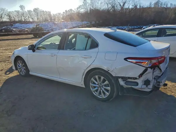 4T1L11BK9LU006306 2020 TOYOTA CAMRY - Image 2
