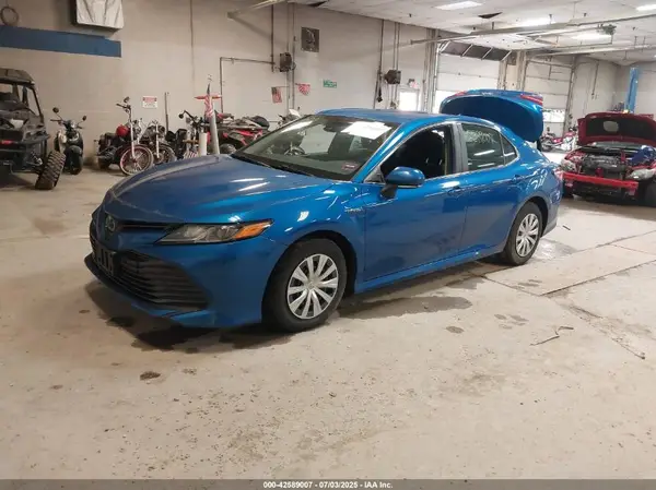 4T1L31AK0LU011101 2020 TOYOTA CAMRY - Image 2