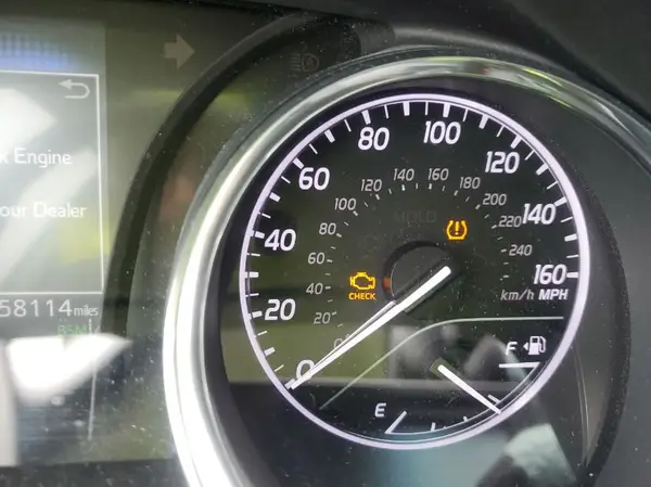 4T1L31AK2LU014937 2020 TOYOTA CAMRY - Image 8