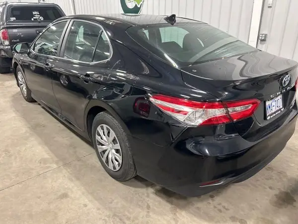 4T1L31AK3LU518588 2020 TOYOTA CAMRY - Image 1