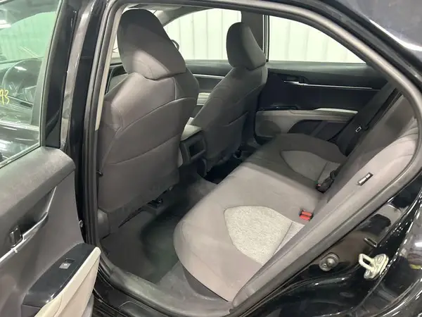 4T1L31AK3LU518588 2020 TOYOTA CAMRY - Image 2