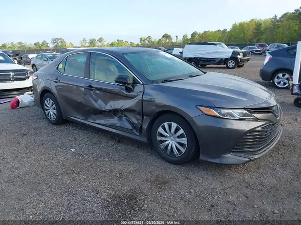 4T1L31AK7LU523695 2020 TOYOTA CAMRY - Image 1