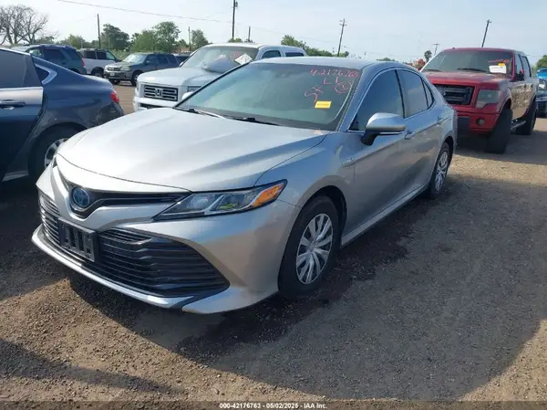 4T1L31AK8LU015252 2020 TOYOTA CAMRY - Image 2