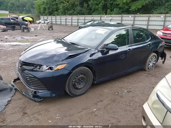 4T1L31AK9LU538358 2020 TOYOTA CAMRY - Image 2