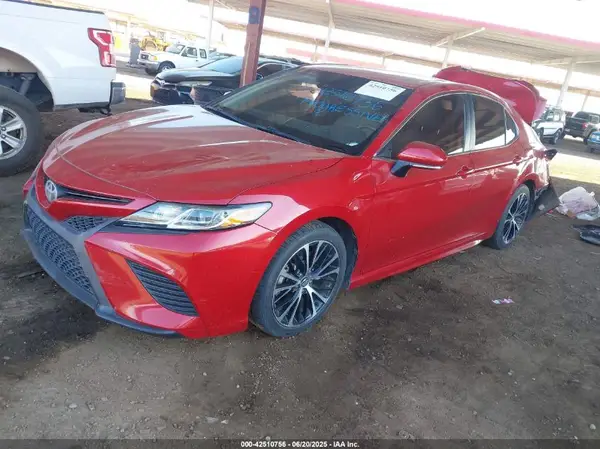 4T1M11AK0LU303955 2020 TOYOTA CAMRY - Image 2