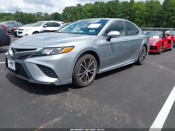 4T1M11AK0LU894191 2020 TOYOTA CAMRY - Image 2