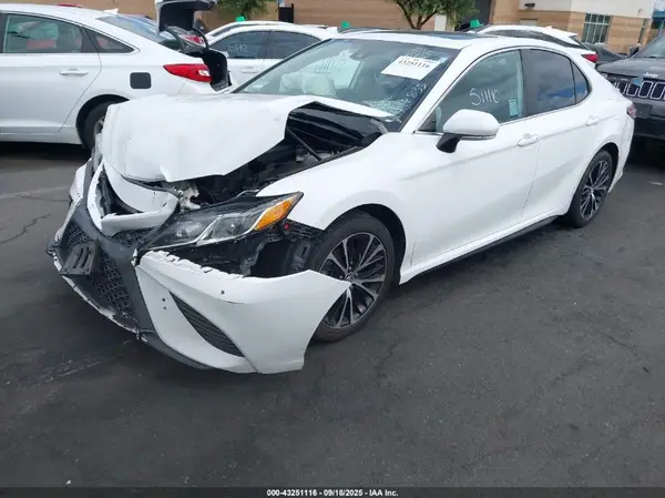 4T1M11AK0LU912835 2020 TOYOTA CAMRY - Image 2