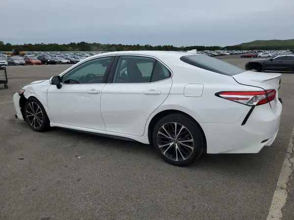 4T1M11AK0LU913886 2020 TOYOTA CAMRY - Image 2