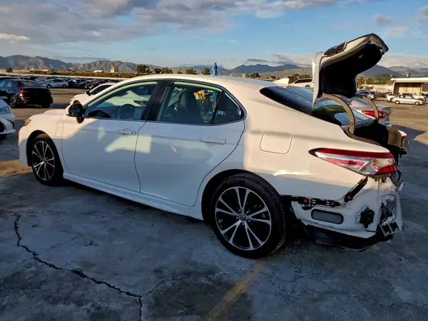 4T1M11AK0LU983582 2020 TOYOTA CAMRY - Image 2
