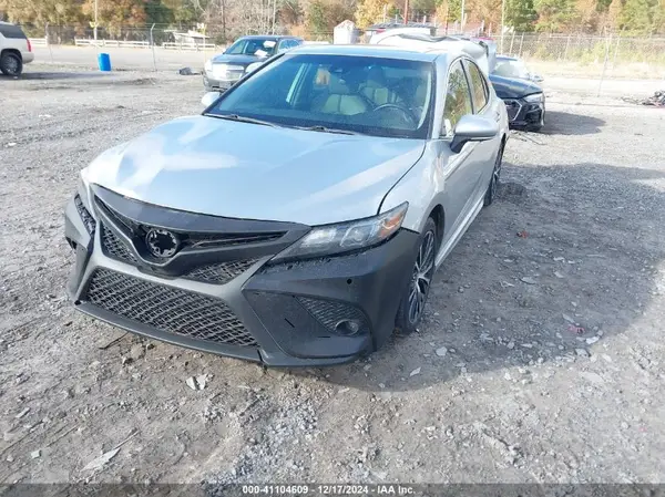 4T1M11AK0LU983677 2020 TOYOTA CAMRY - Image 2