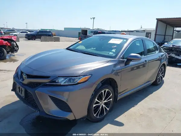 4T1M11AK0LU999698 2020 TOYOTA CAMRY - Image 2