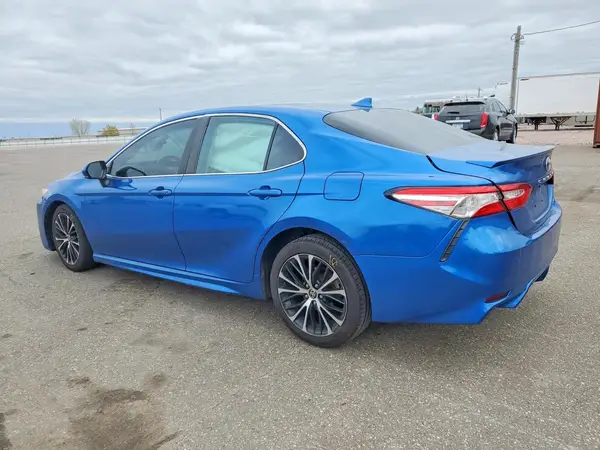 4T1M11AK1LU374873 2020 TOYOTA CAMRY - Image 2