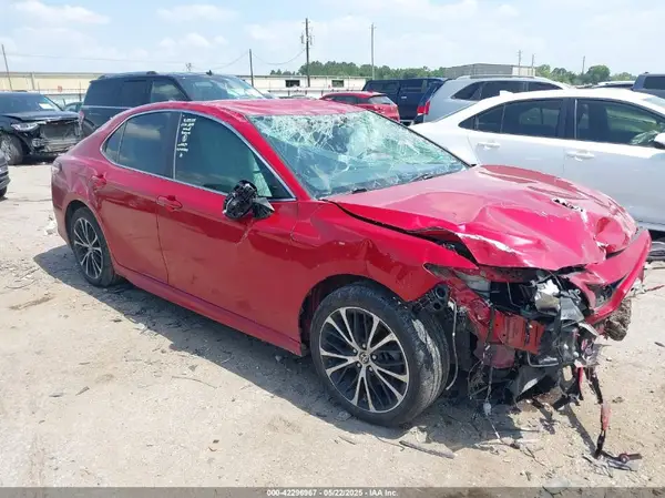 4T1M11AK1LU381659 2020 TOYOTA CAMRY - Image 1