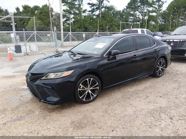 4T1M11AK1LU958982 2020 TOYOTA CAMRY - Image 2