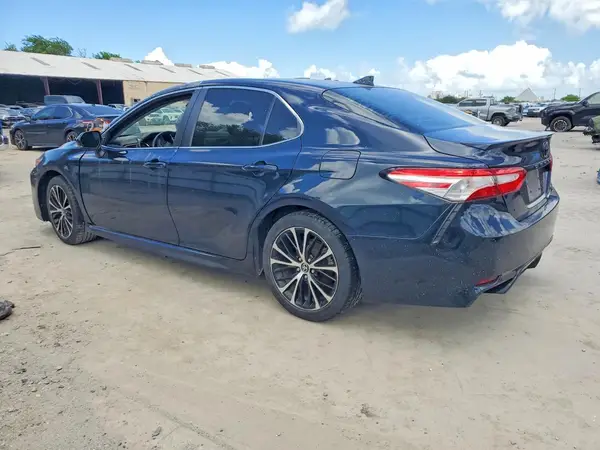 4T1M11AK1LU978410 2020 TOYOTA CAMRY - Image 2