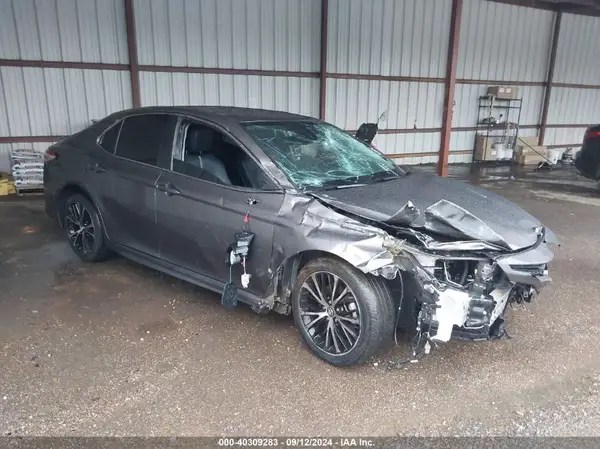 4T1M11AK2LU319087 2020 TOYOTA CAMRY - Image 1