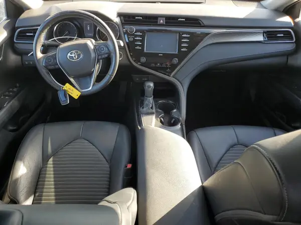 4T1M11AK2LU325486 2020 TOYOTA CAMRY - Image 8