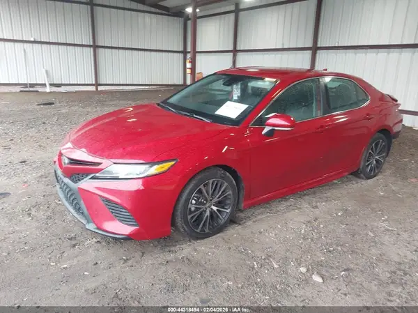 4T1M11AK2LU384361 2020 TOYOTA CAMRY - Image 2