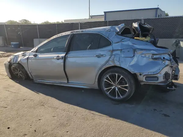4T1M11AK2LU882415 2020 TOYOTA CAMRY - Image 2