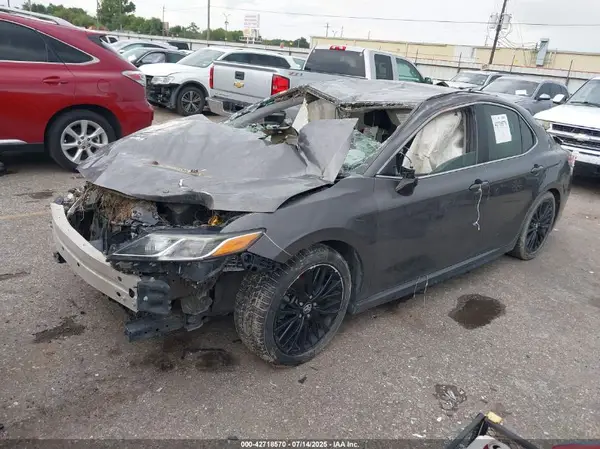 4T1M11AK2LU884794 2020 TOYOTA CAMRY - Image 2