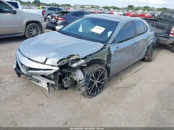 4T1M11AK2LU988153 2020 TOYOTA CAMRY - Image 2