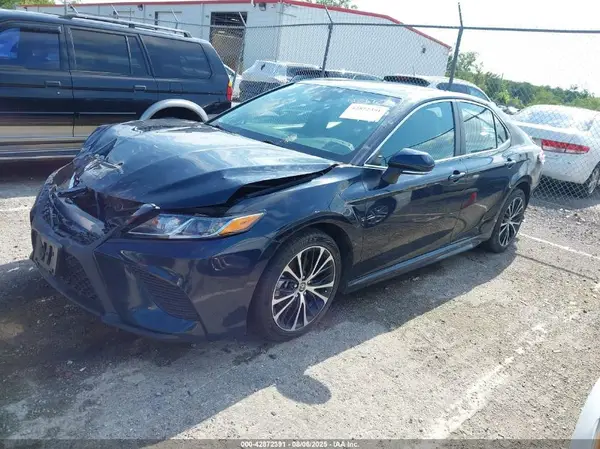 4T1M11AK3LU358318 2020 TOYOTA CAMRY - Image 2