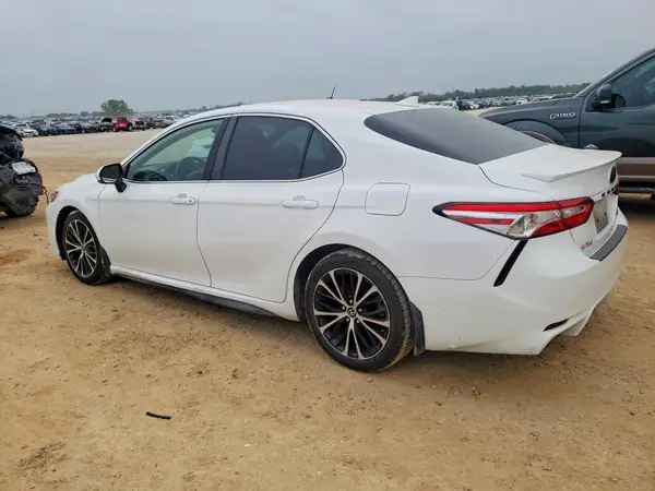 4T1M11AK3LU388841 2020 TOYOTA CAMRY - Image 2