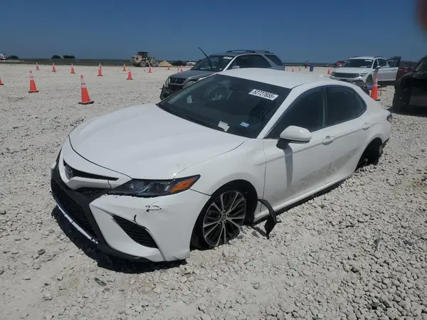 4T1M11AK3LU389424 2020 TOYOTA CAMRY - Image 1