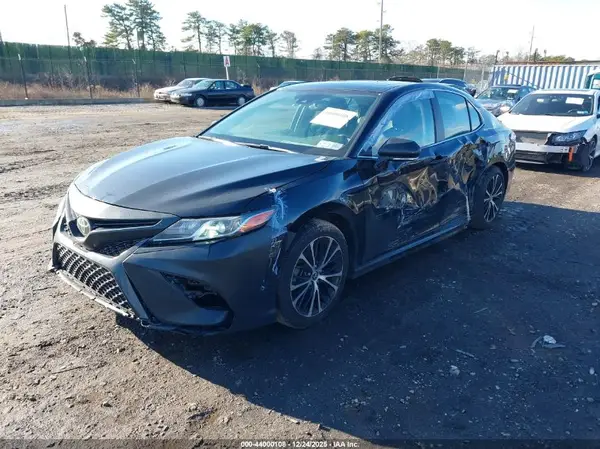 4T1M11AK3LU398561 2020 TOYOTA CAMRY - Image 2
