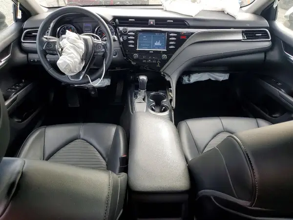 4T1M11AK3LU399631 2020 TOYOTA CAMRY - Image 8