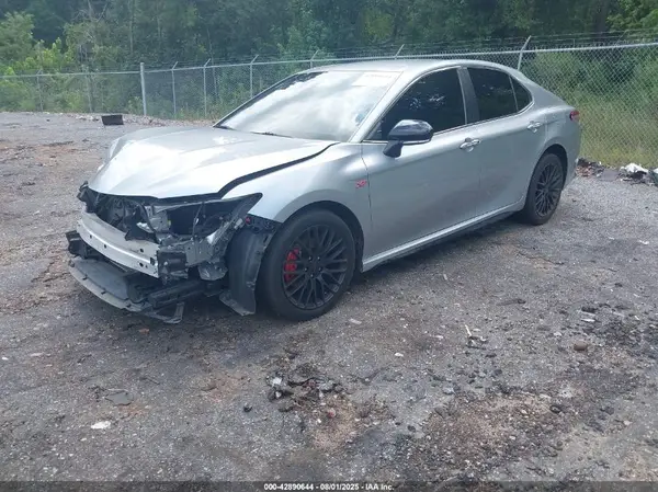 4T1M11AK3LU975718 2020 TOYOTA CAMRY - Image 2
